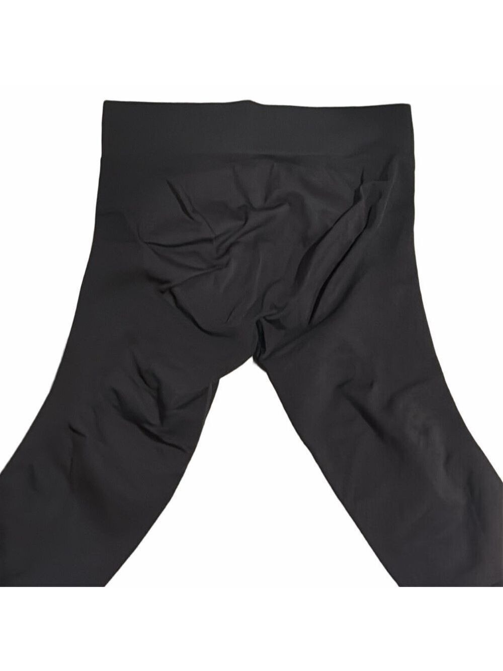 HUE Black Leggings